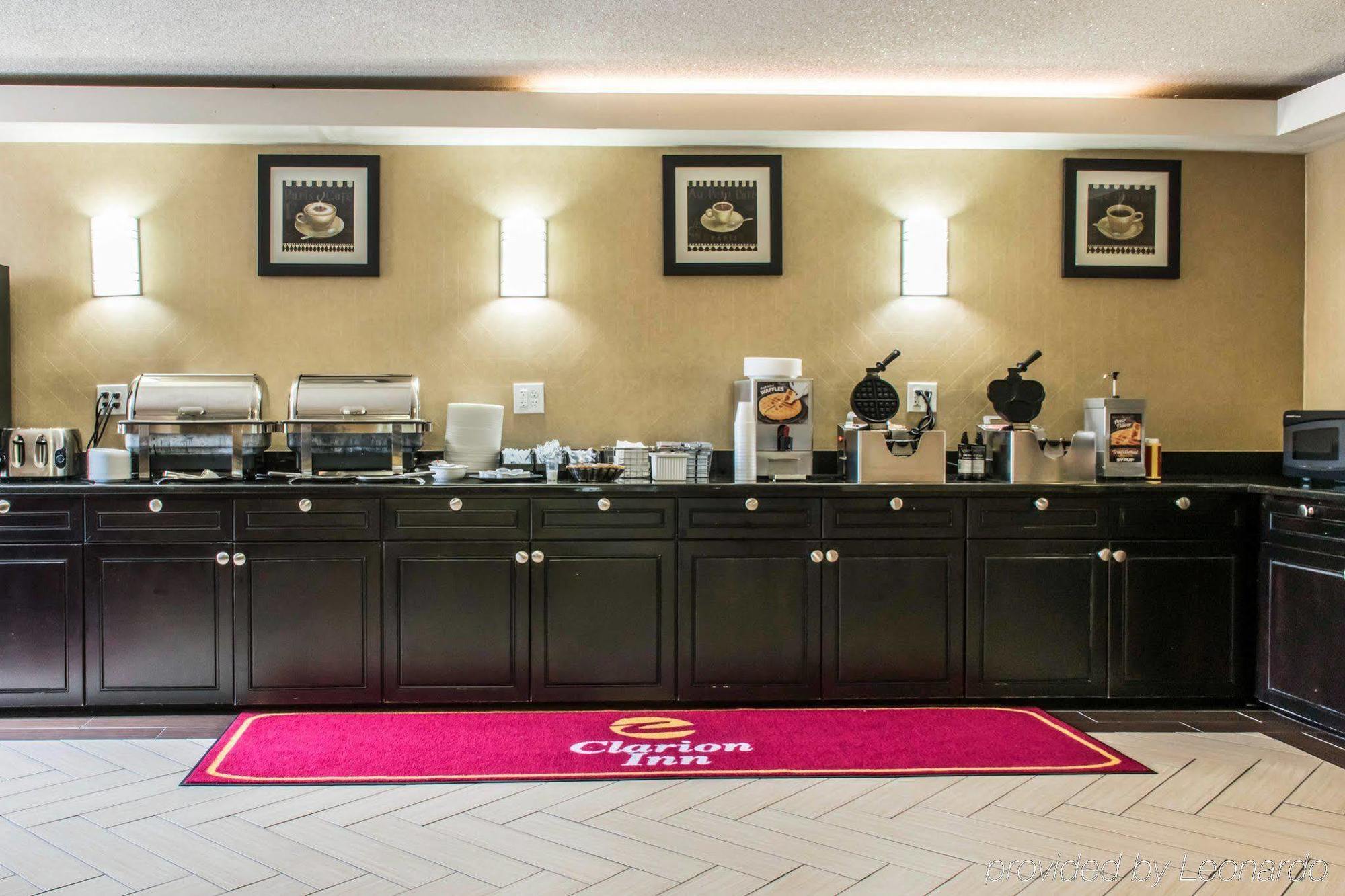 Best Western Harrisburg North Hotel Buitenkant foto