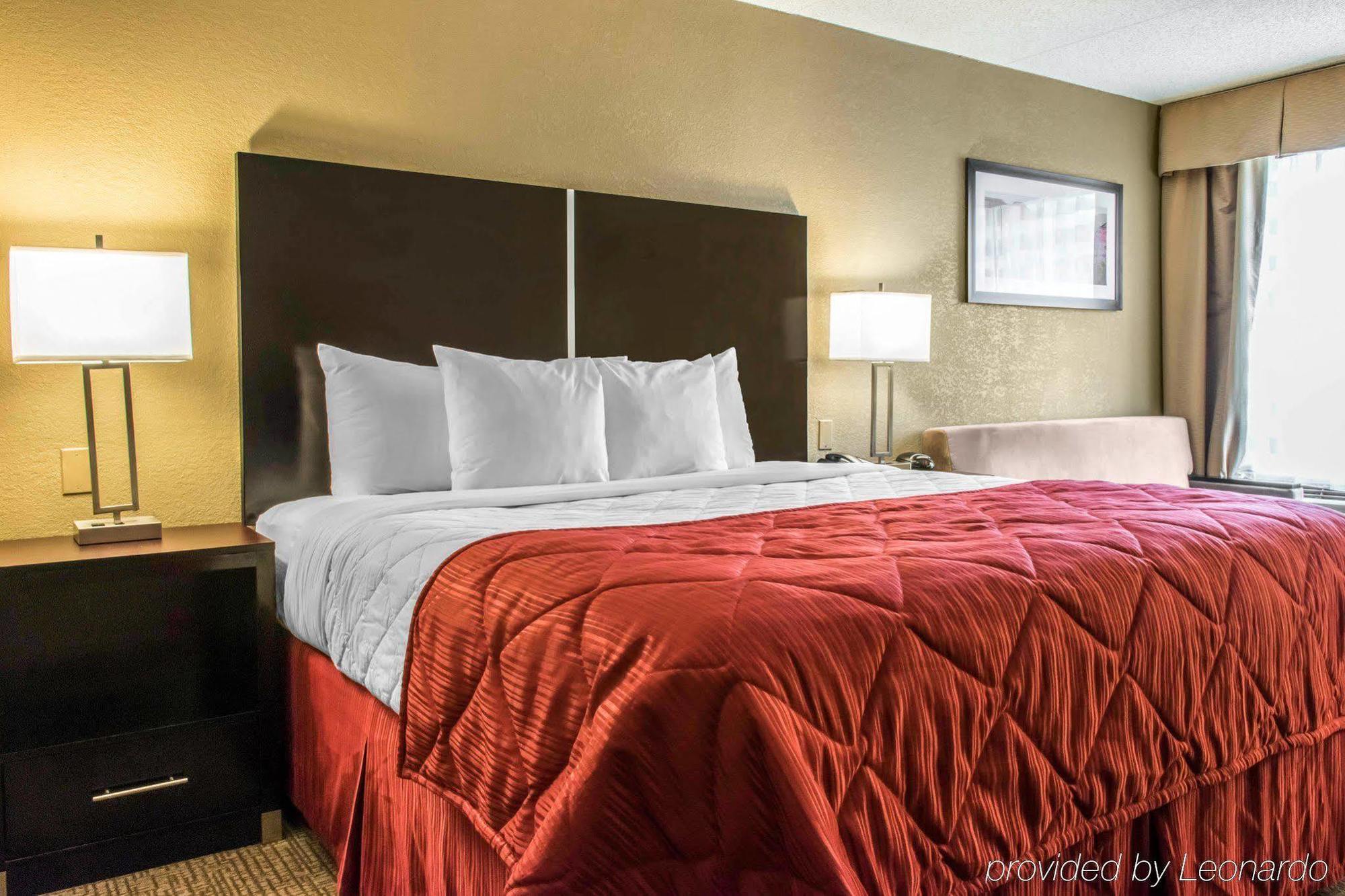 Best Western Harrisburg North Hotel Buitenkant foto