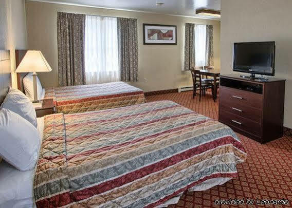 Best Western Harrisburg North Hotel Buitenkant foto